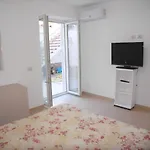Anna Prázdninový dům *